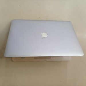 Apple Macbook Pro 1398